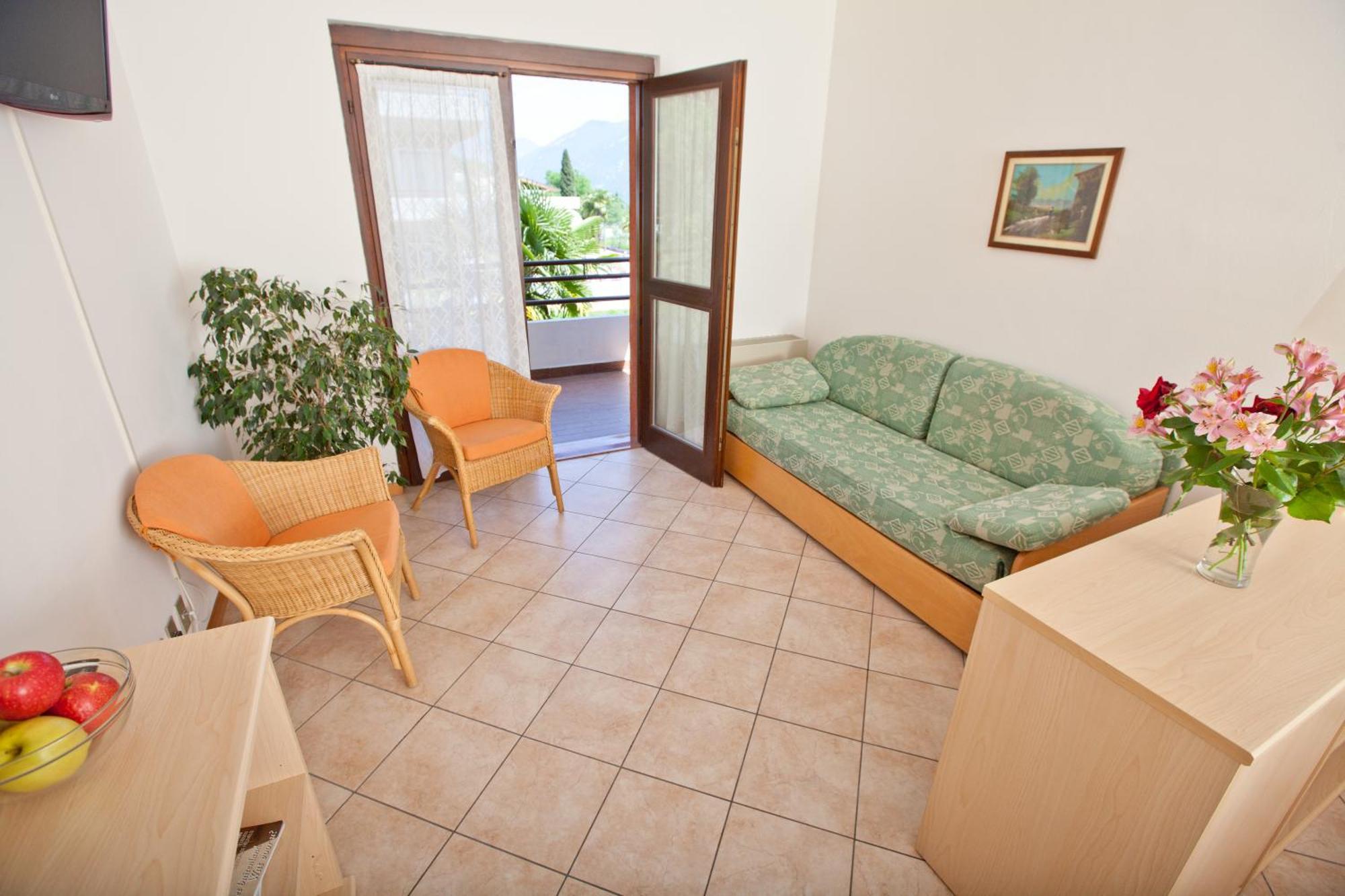 Residence San Luigi Лимоне сул Гарда Екстериор снимка