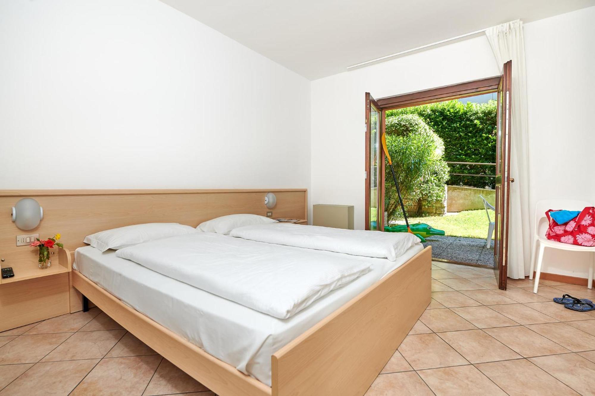Residence San Luigi Лимоне сул Гарда Екстериор снимка
