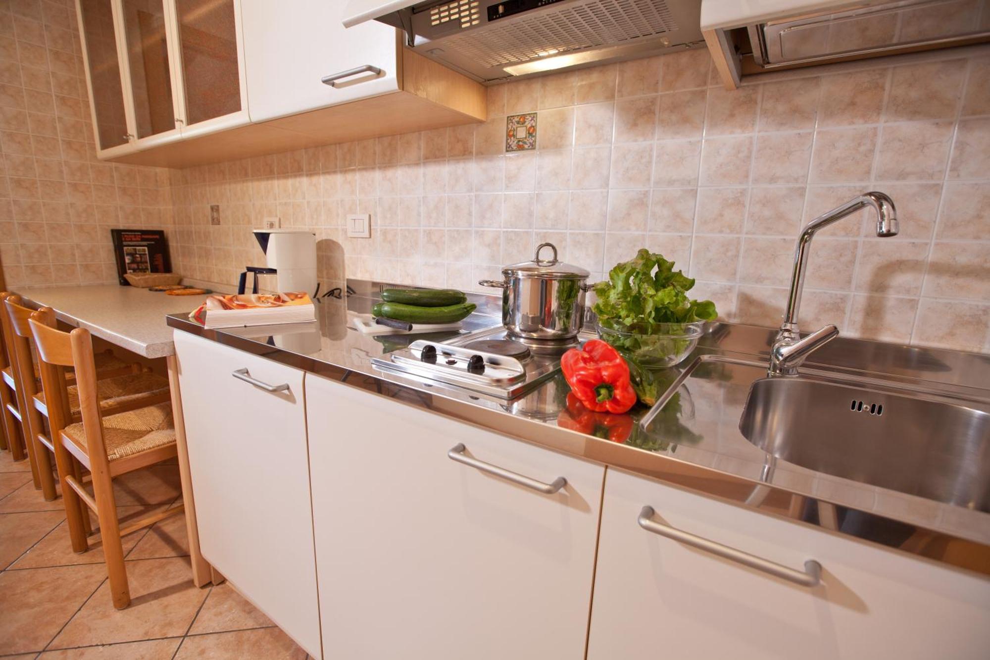 Residence San Luigi Лимоне сул Гарда Екстериор снимка